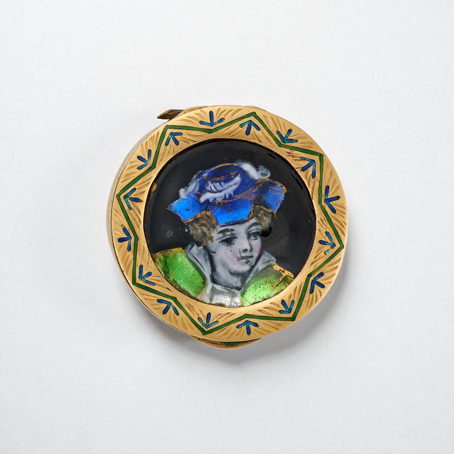 An Antique Enamel & Gold Box